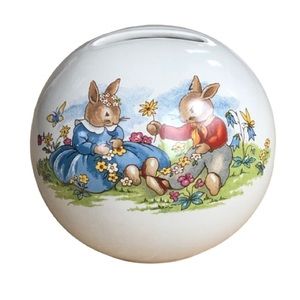 ⭐️Royal Doulton⭐️Bunnykins Coin Piggy bank Made in England Spherical Rabbit Kids